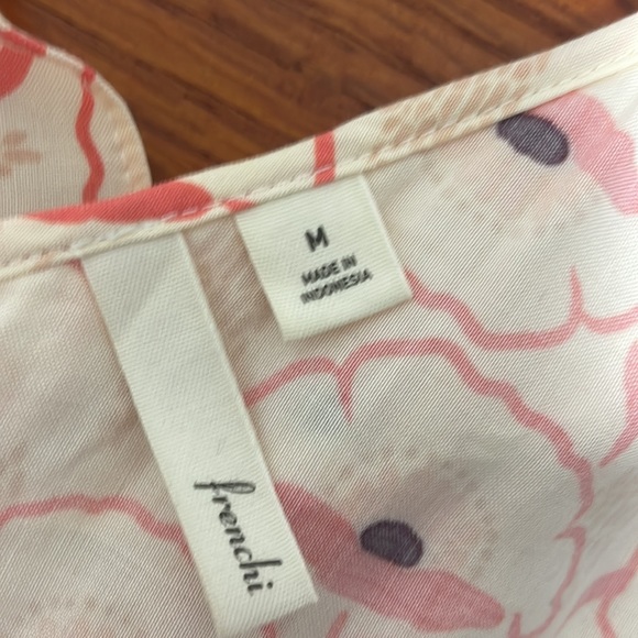 Frenchi medium dress - Picture 4 of 4